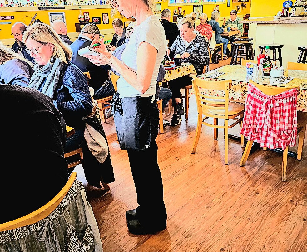 Starlight Lodge Cape Cod主图