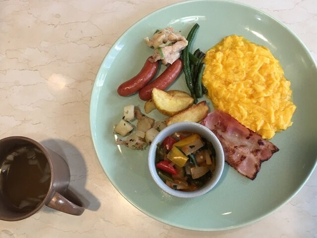 威斯塔厚木酒店主图