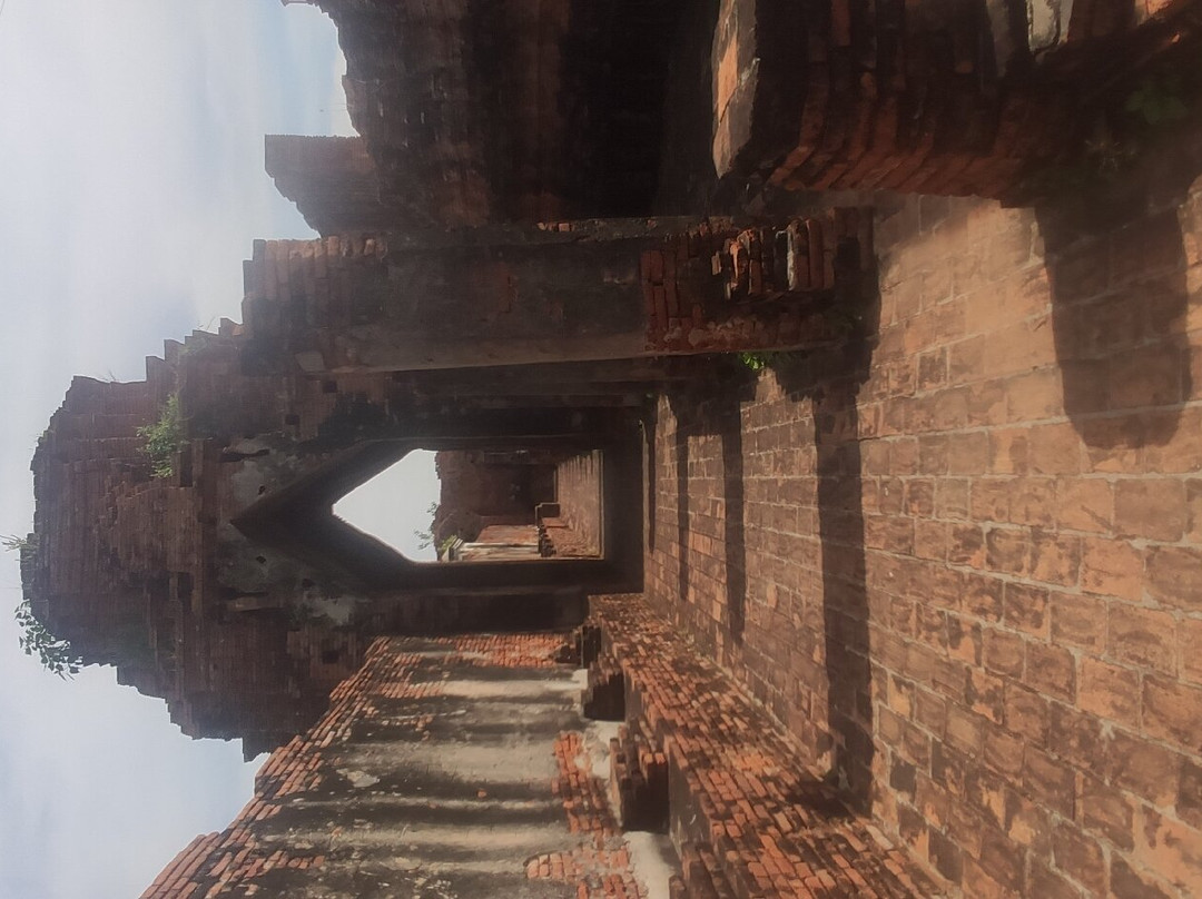 Prasat Nakhon Luang-那空銮必去景点