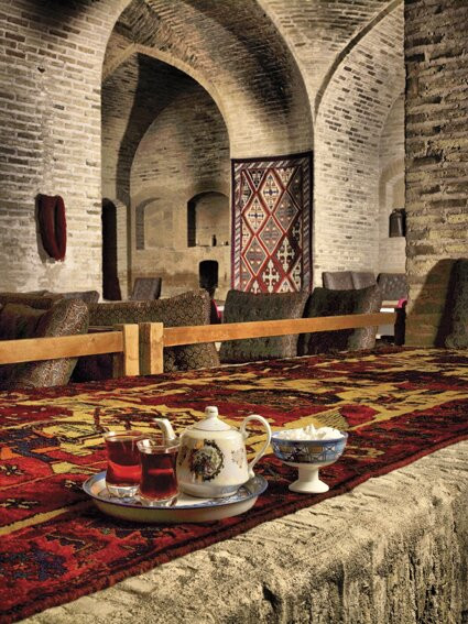 Safavid Caravanserai Hotel