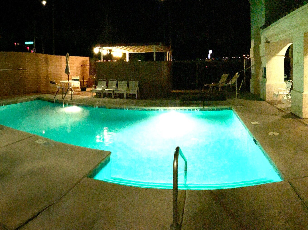 Gateway Studio Suites主图