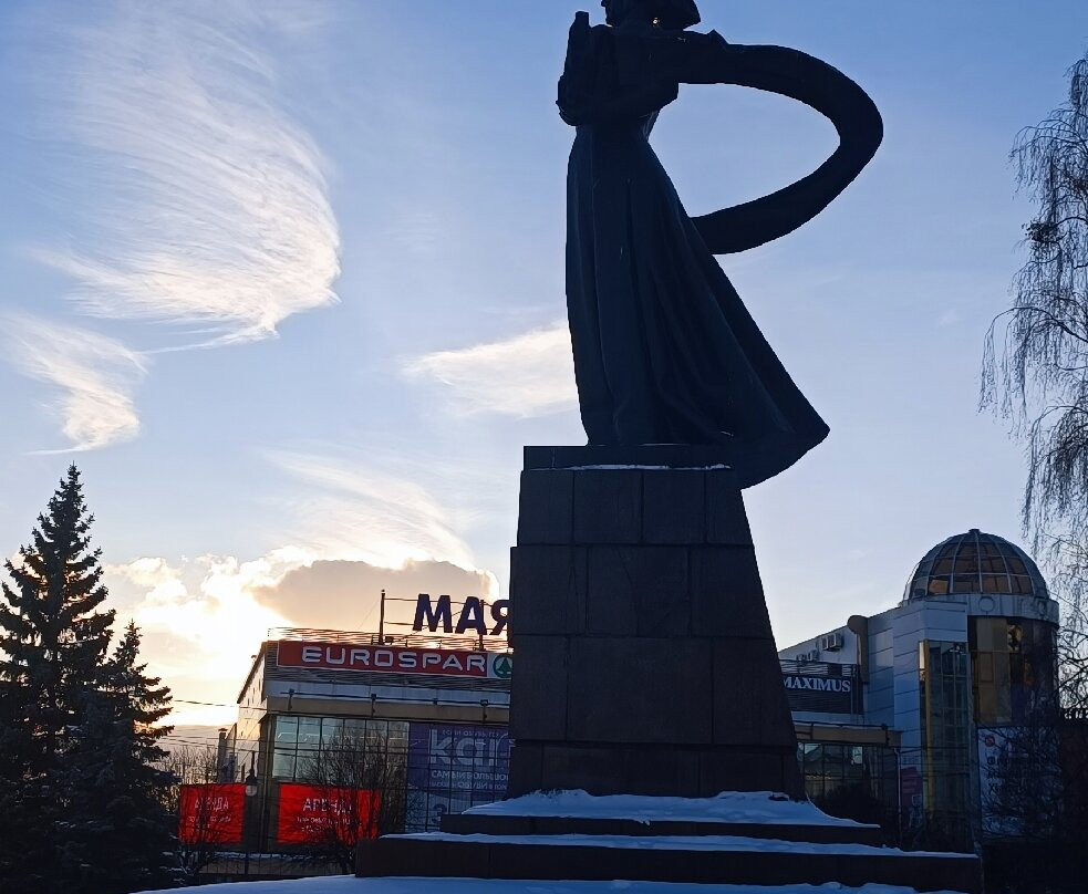 Monument of Mother Russia景点图片
