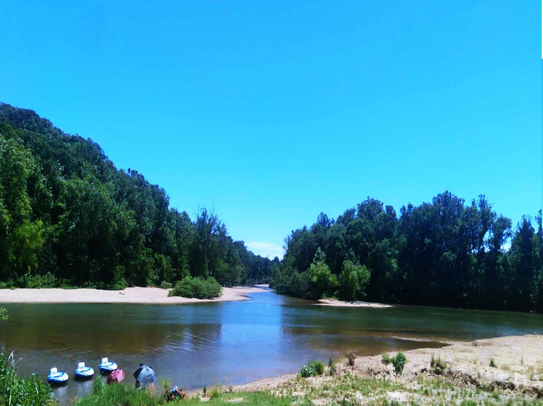 Shady Beach-Saint Clair必去景点