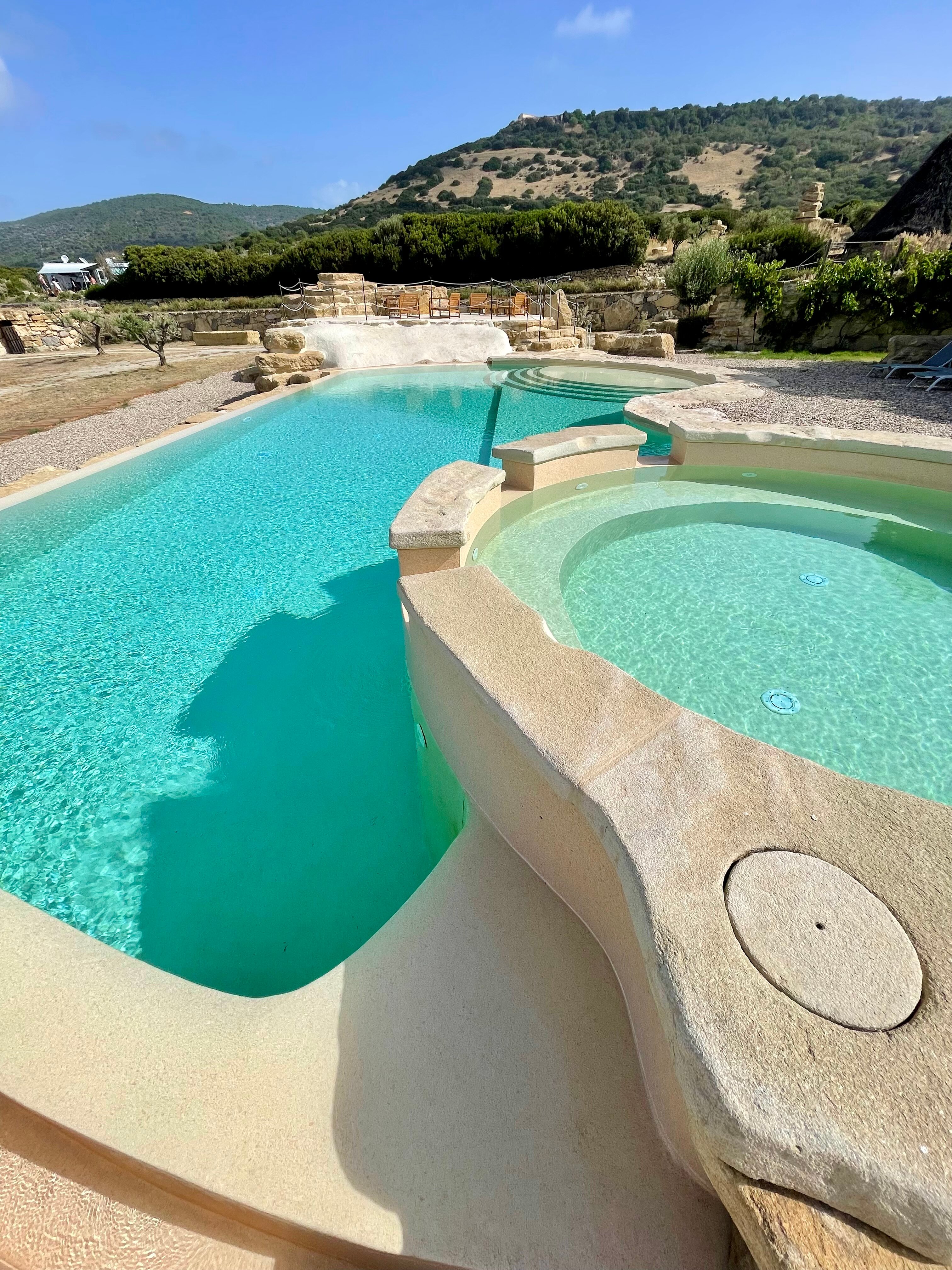 Is Perdas Rural Retreat & Spa-泳池
