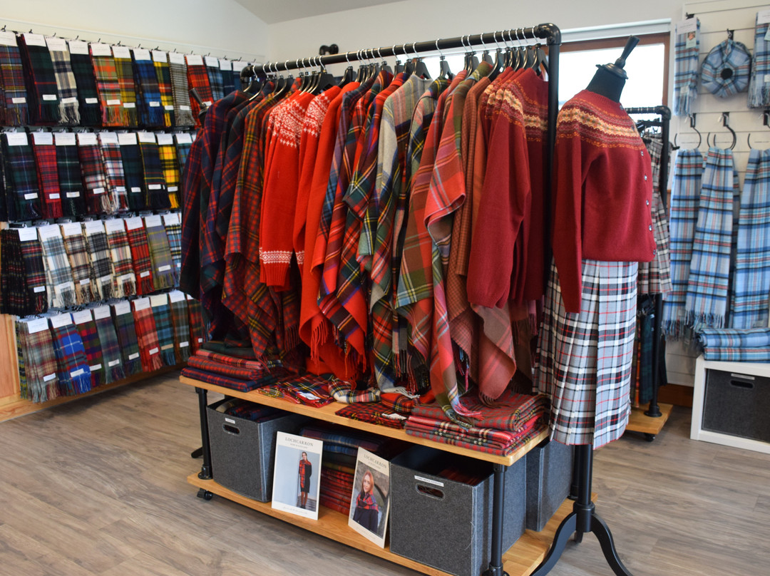 The Lochcarron Weavers Shop-Lochcarron必去景点