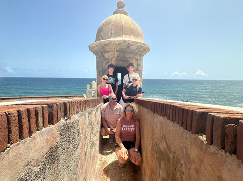 Jimmy's Tour & Taxi Service-多拉多必去景点