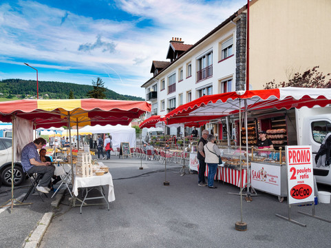 Le Marché De Gérardmer-热拉尔德梅必去景点