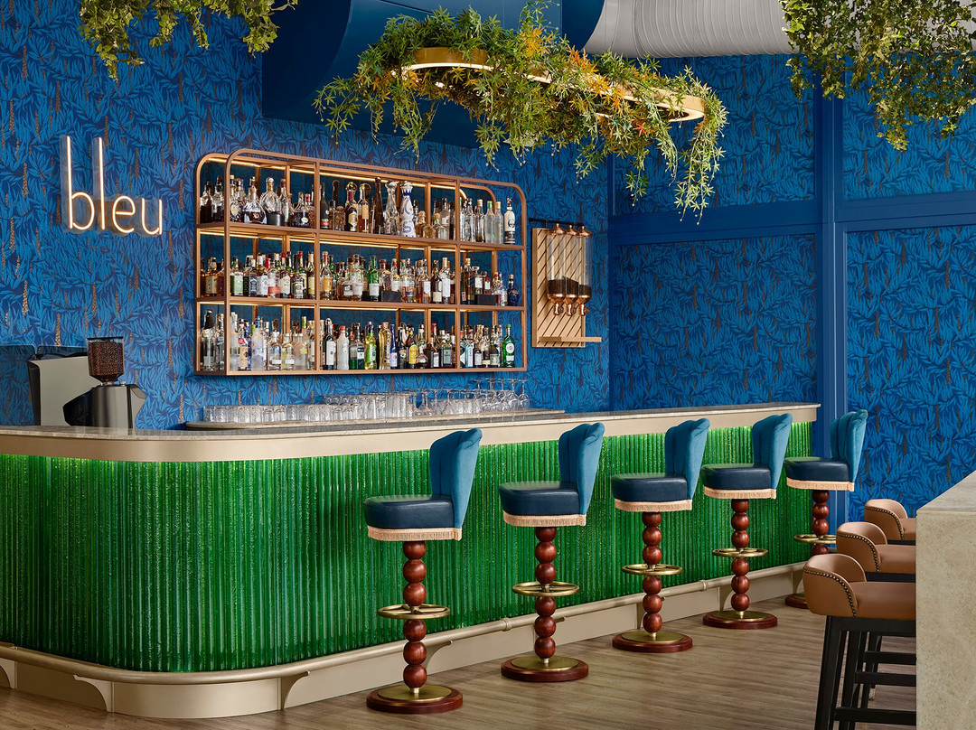 Bleu Lounge