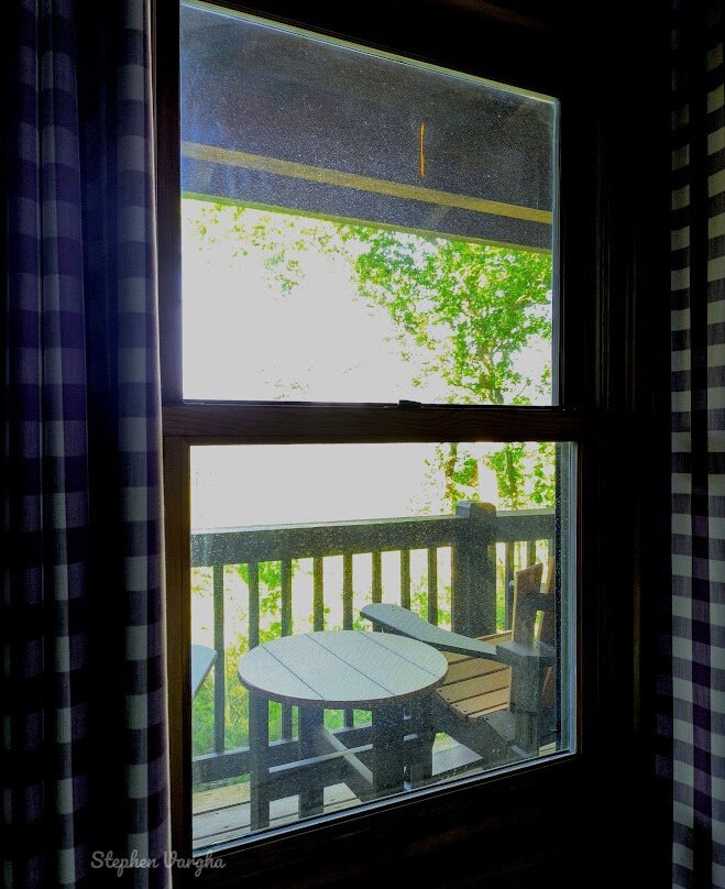 Lazy Bear Lodge主图