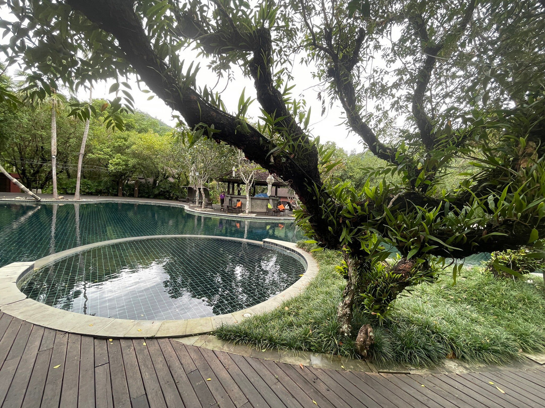 瑞平赛珊奢华酒店主图