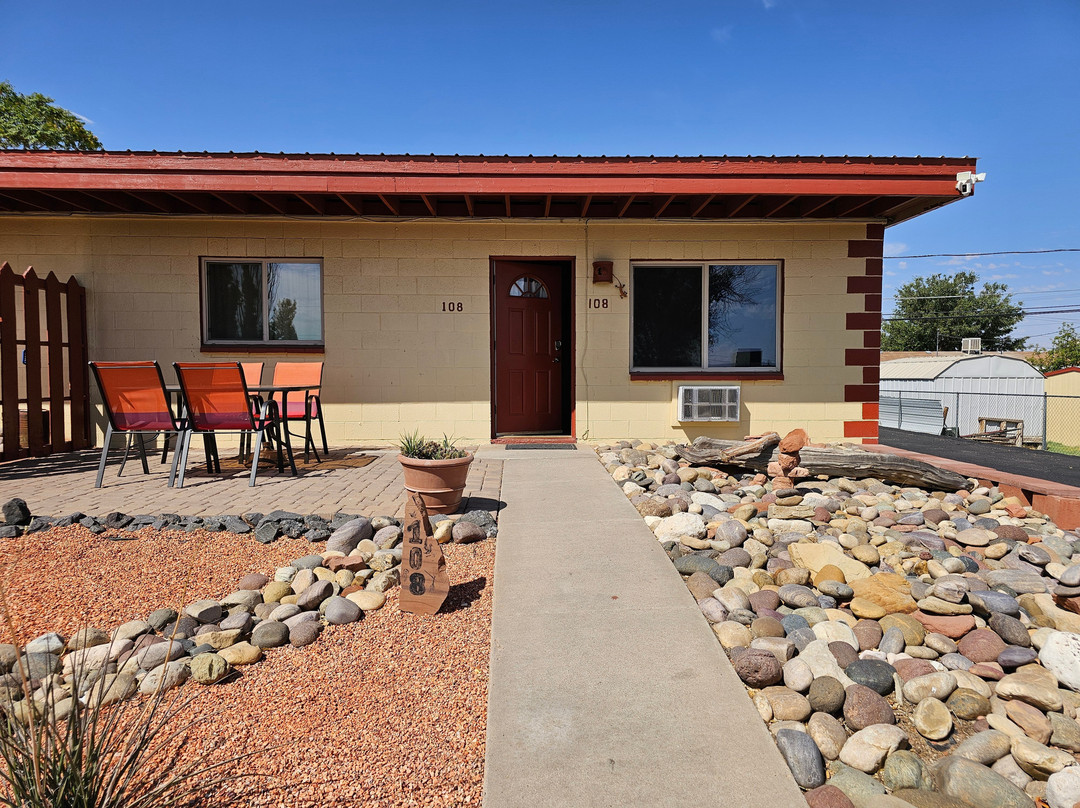 红岩汽车旅馆主图