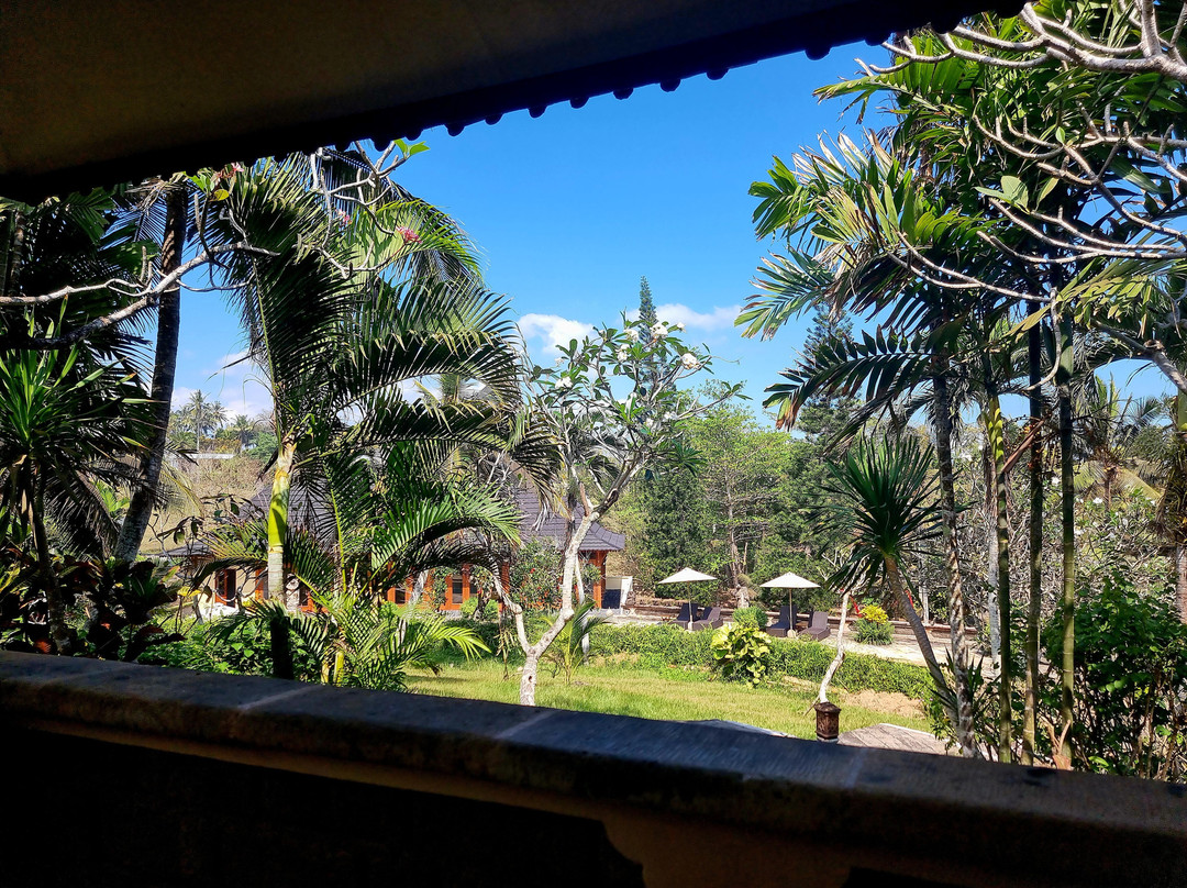 盖贾密那海滩度假村主图