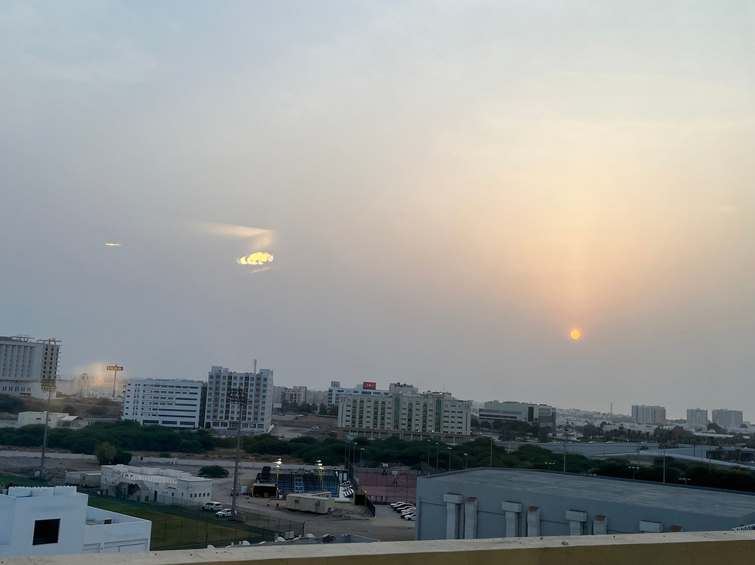 宜必思马斯喀特酒店主图