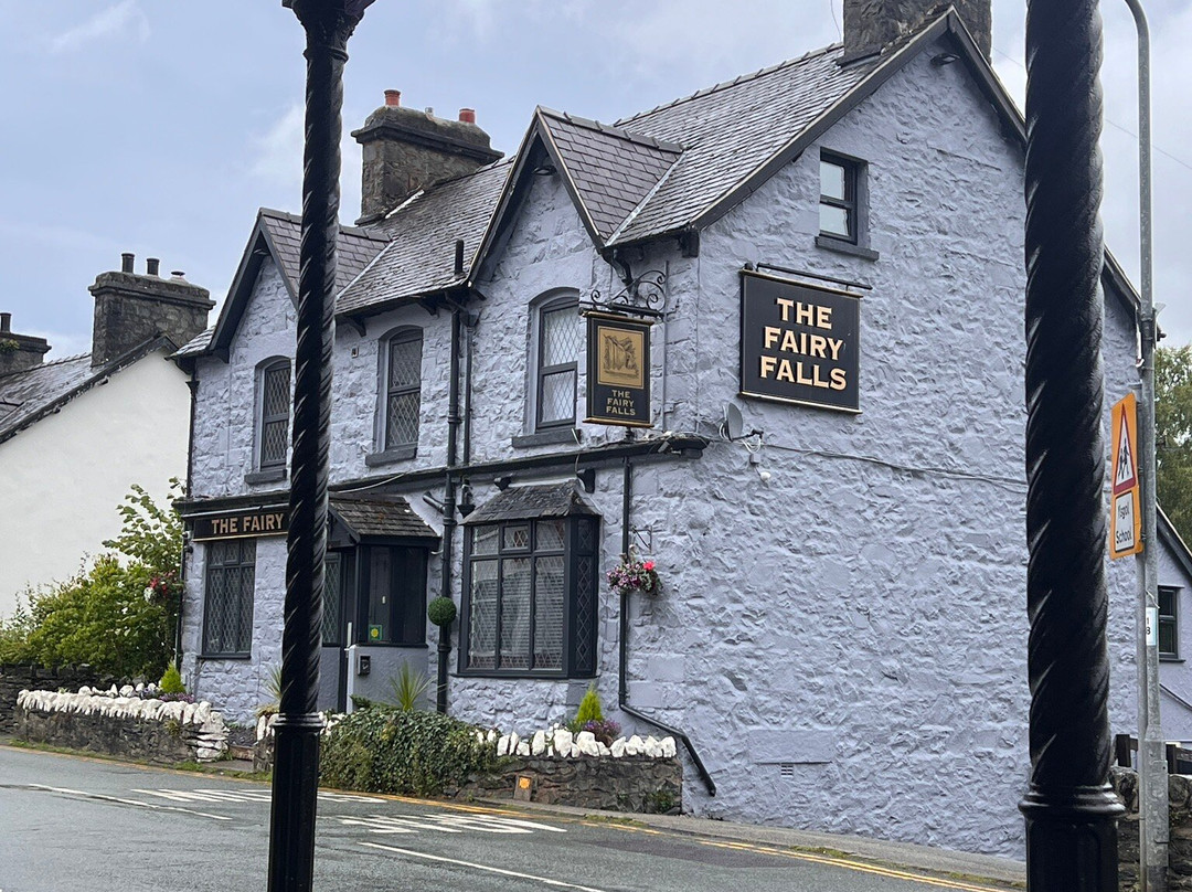 Fairy Falls Hotel主图