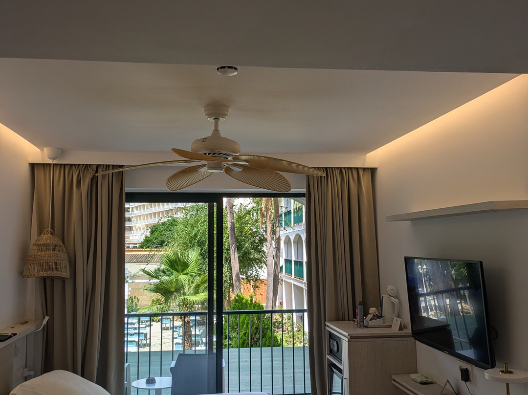 Valentin Somni Hotel & Suites主图