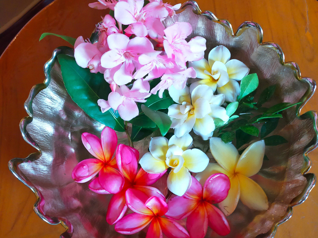 Martha Tilaar Salon Day Spa Gading Serpong-坦格朗必去景点