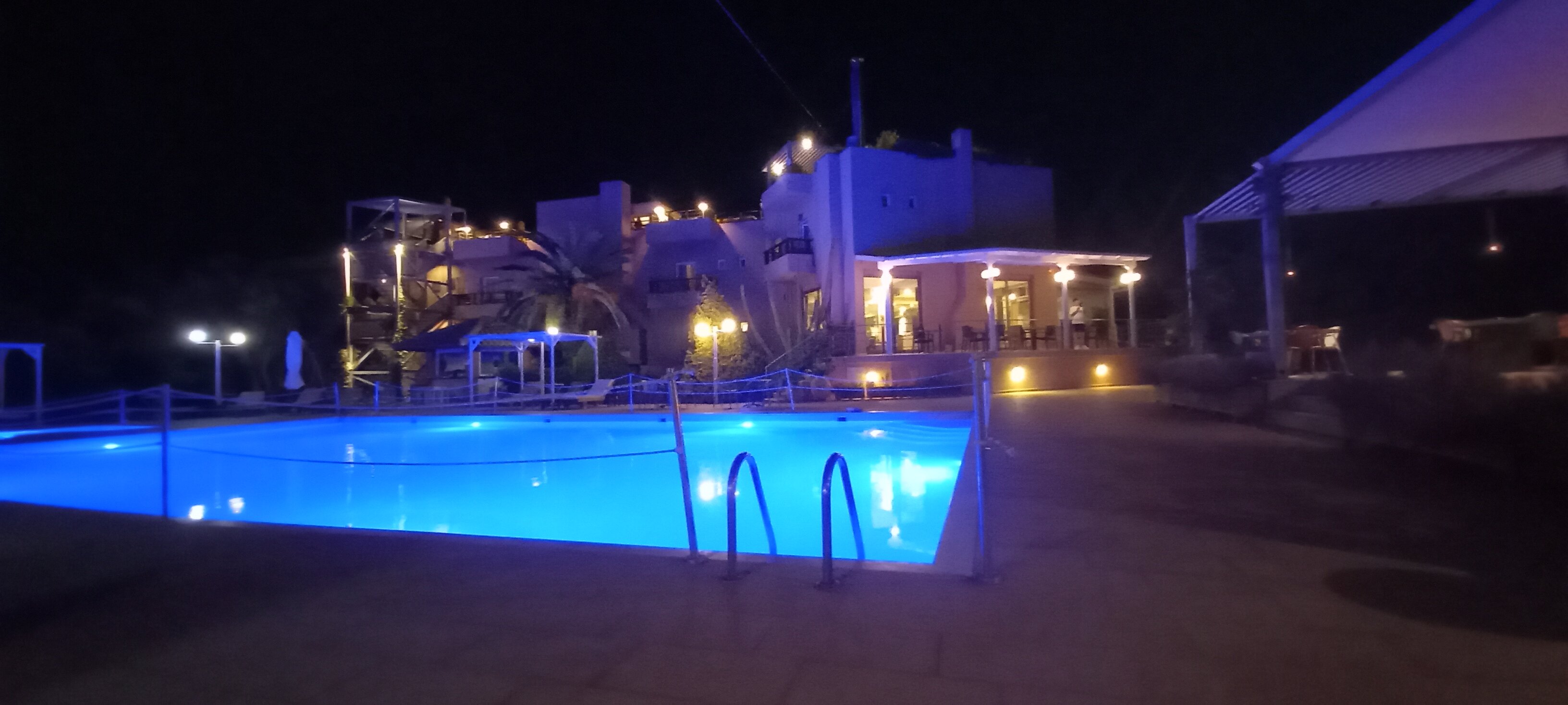 Apollo Resort Art Hotel-泳池