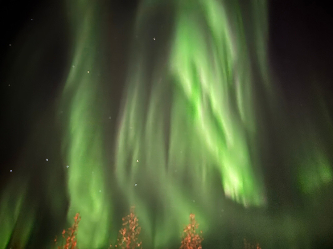 费尔班克斯汉普顿酒店及套房主图