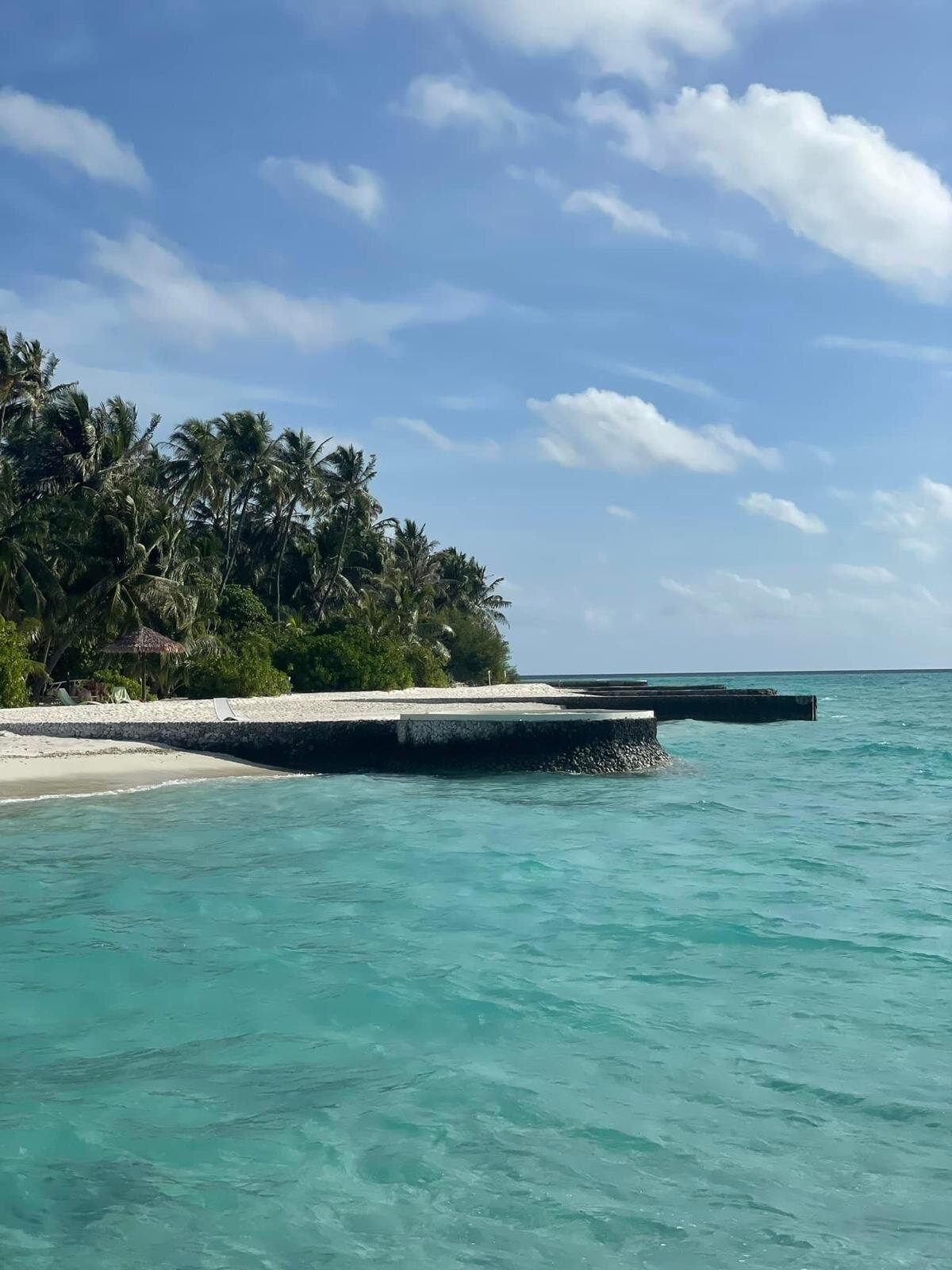 Nakai Alimathà Resort-泳池