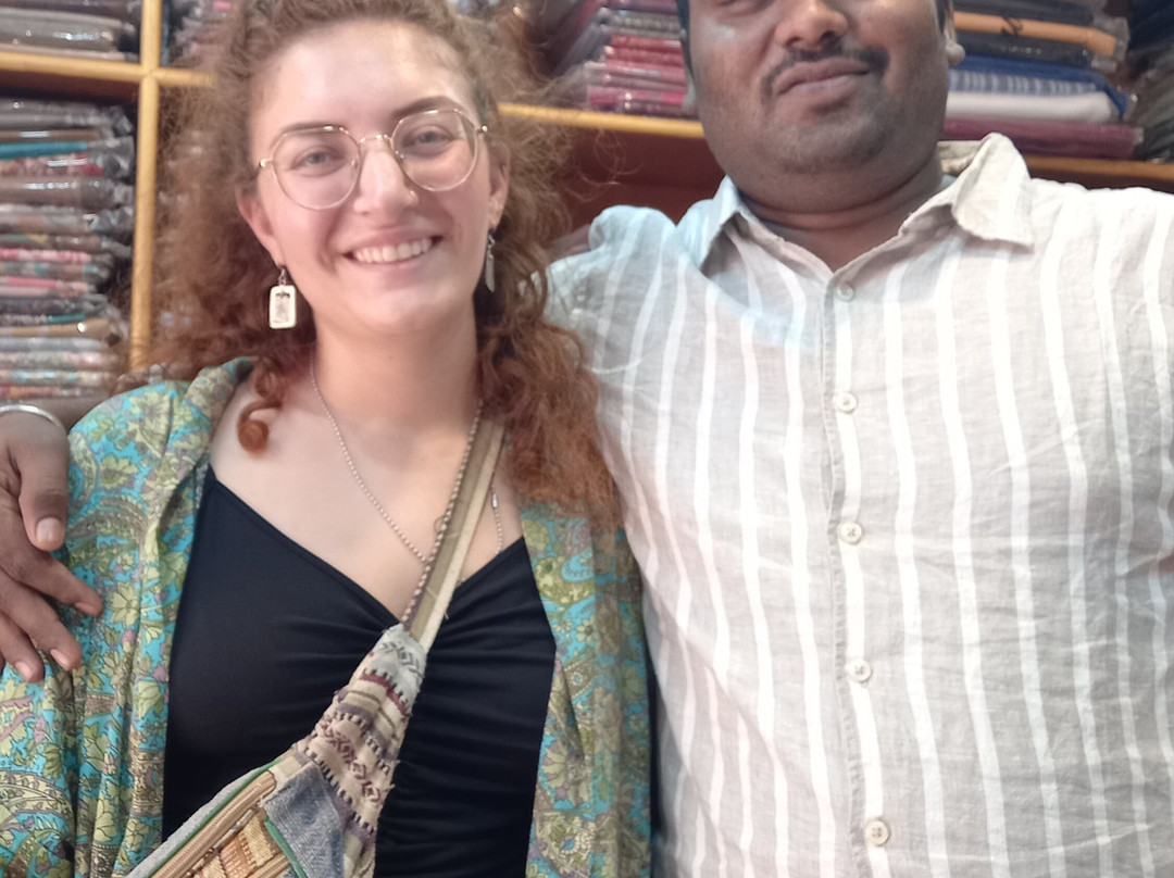 Sattar Cashmere Fair Trade Boutique-杰伊瑟尔梅尔必去景点