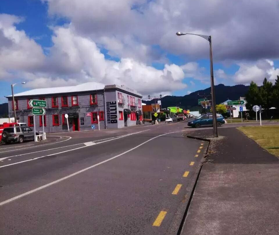 金色十字酒店