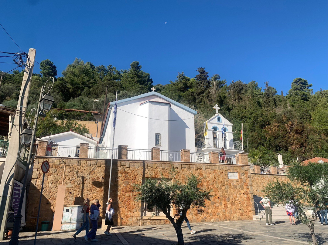 Agios Nicolaos Church-Katakolo必去景点