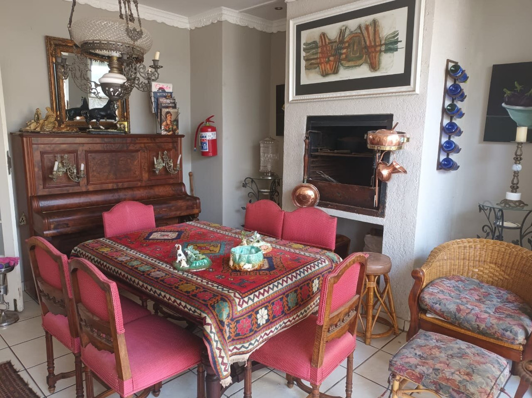 Michael-Angelo Guest House主图