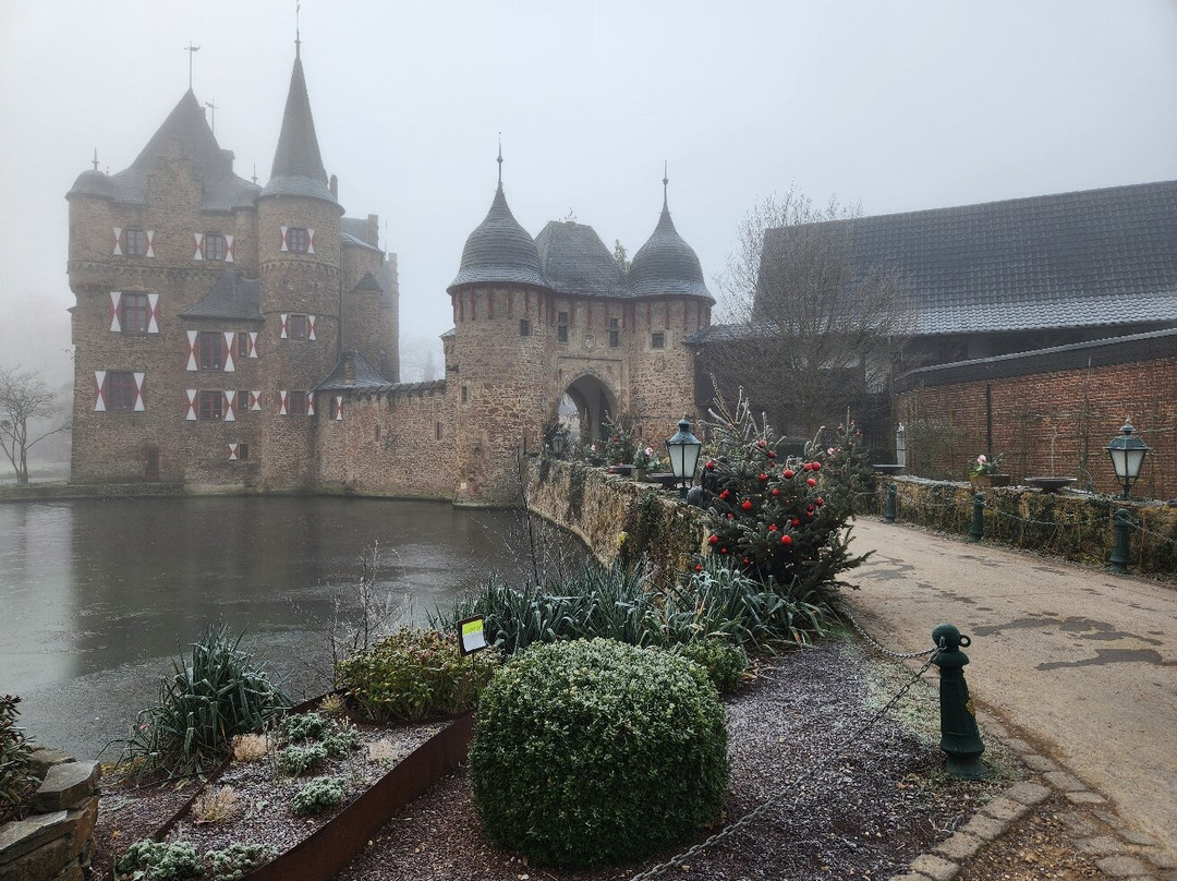Burg Satzvey景点图片