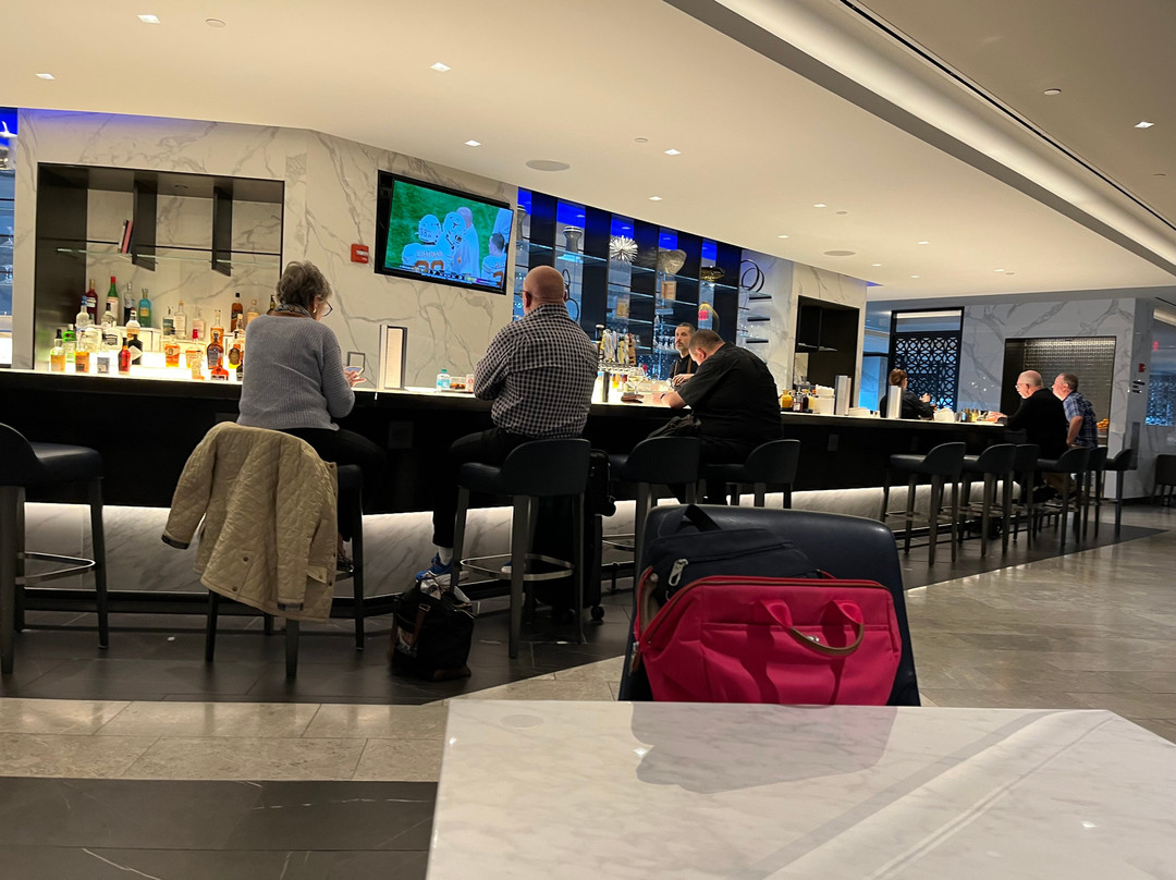 United Polaris Lounge景点图片