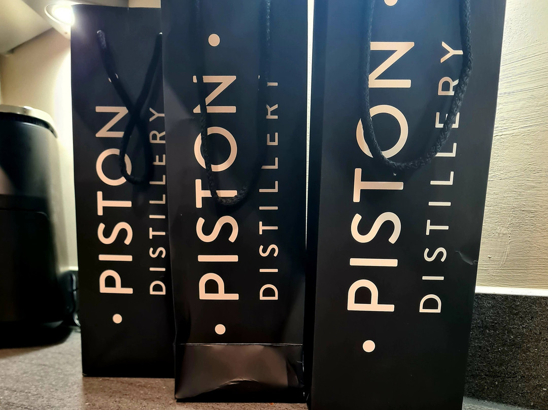 Piston Distillery景点图片