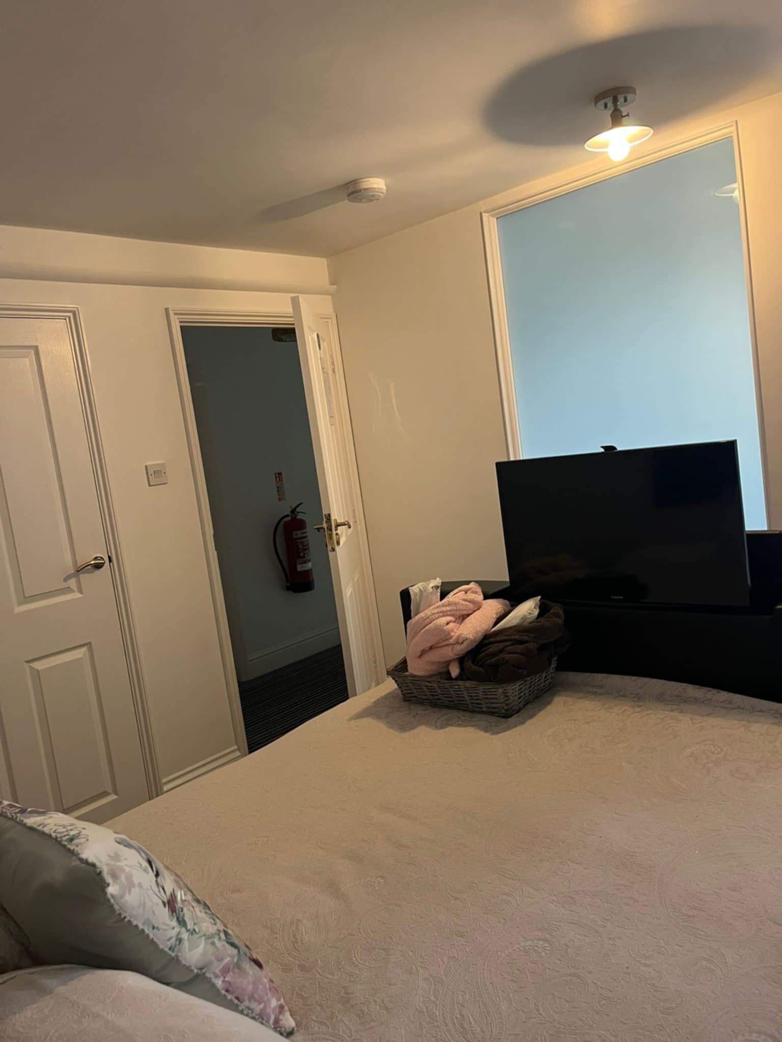 极乐园B＆B酒店-客卧