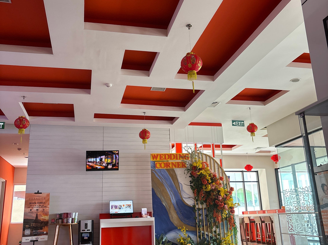 Starlet Hotel BSD City Tangerang主图
