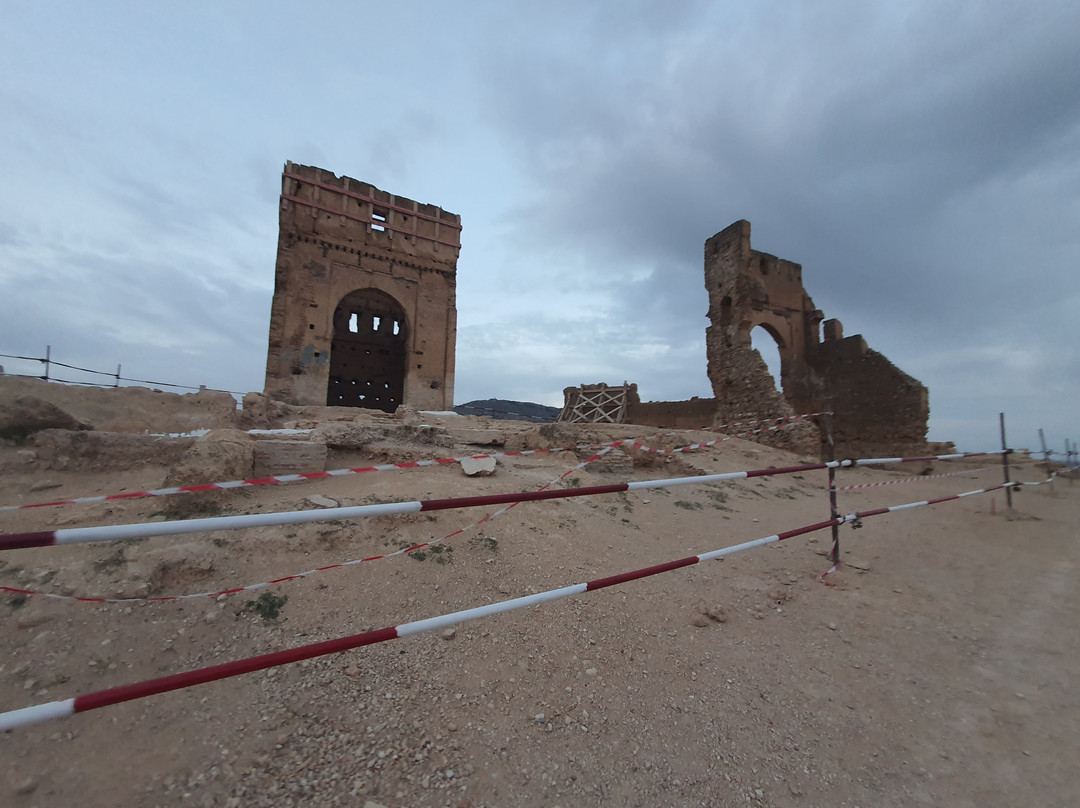阿布伊南神学院-非斯必去景点