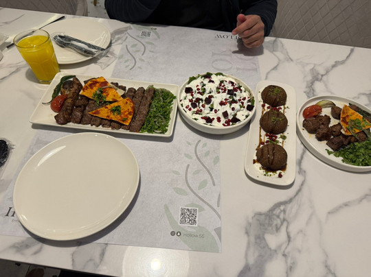 Hollow Restaurant And Coffee