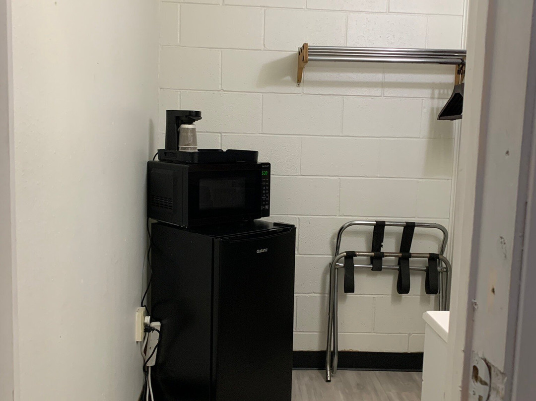 Regency Inn & Suites主图