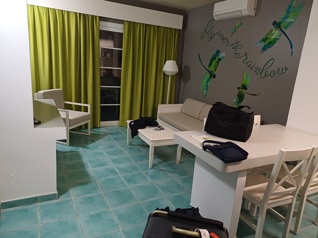 Apartamentos Livvo Morromar主图