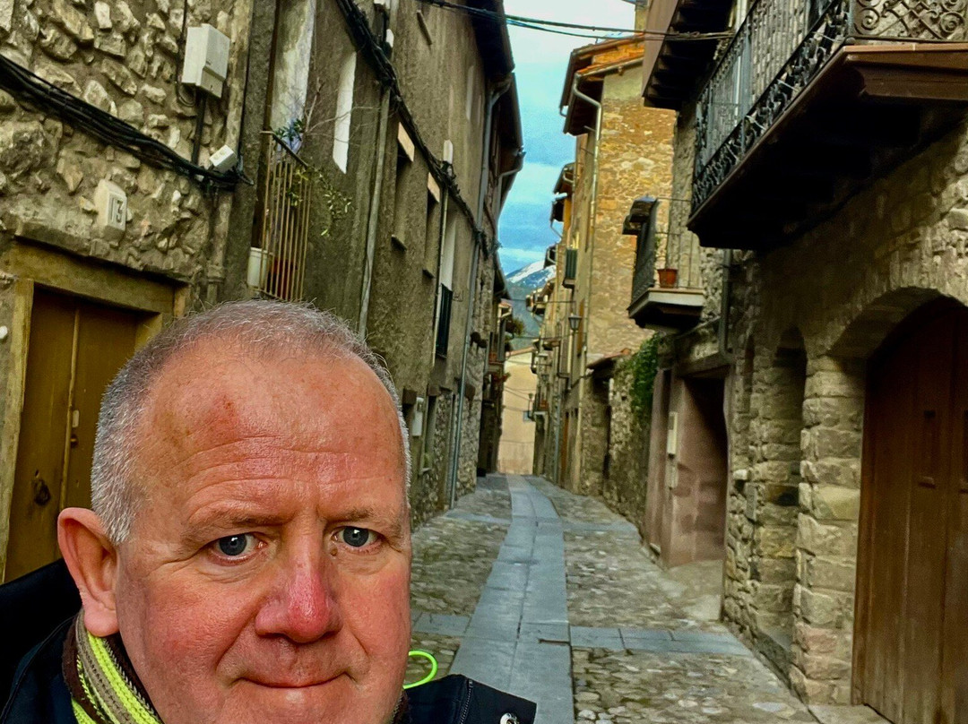 Iglesia de Sant Esteve-Baga必去景点