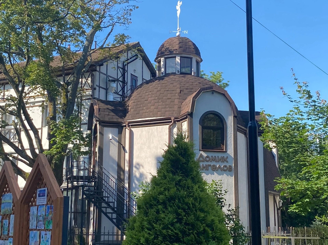 Museum Domik Angelov-泽列诺格拉茨克必去景点