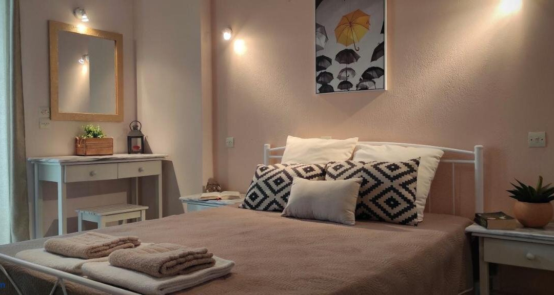Natasia Studios Eressos