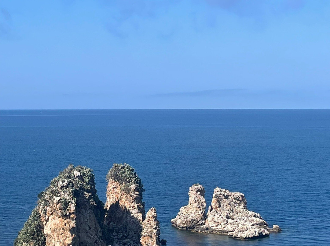Spiaggia dei Faraglioni-Scopello必去景点