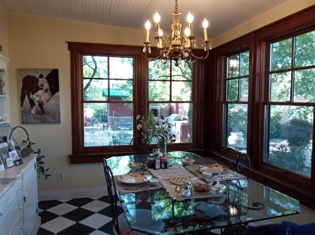 Chrysocolla Inn主图