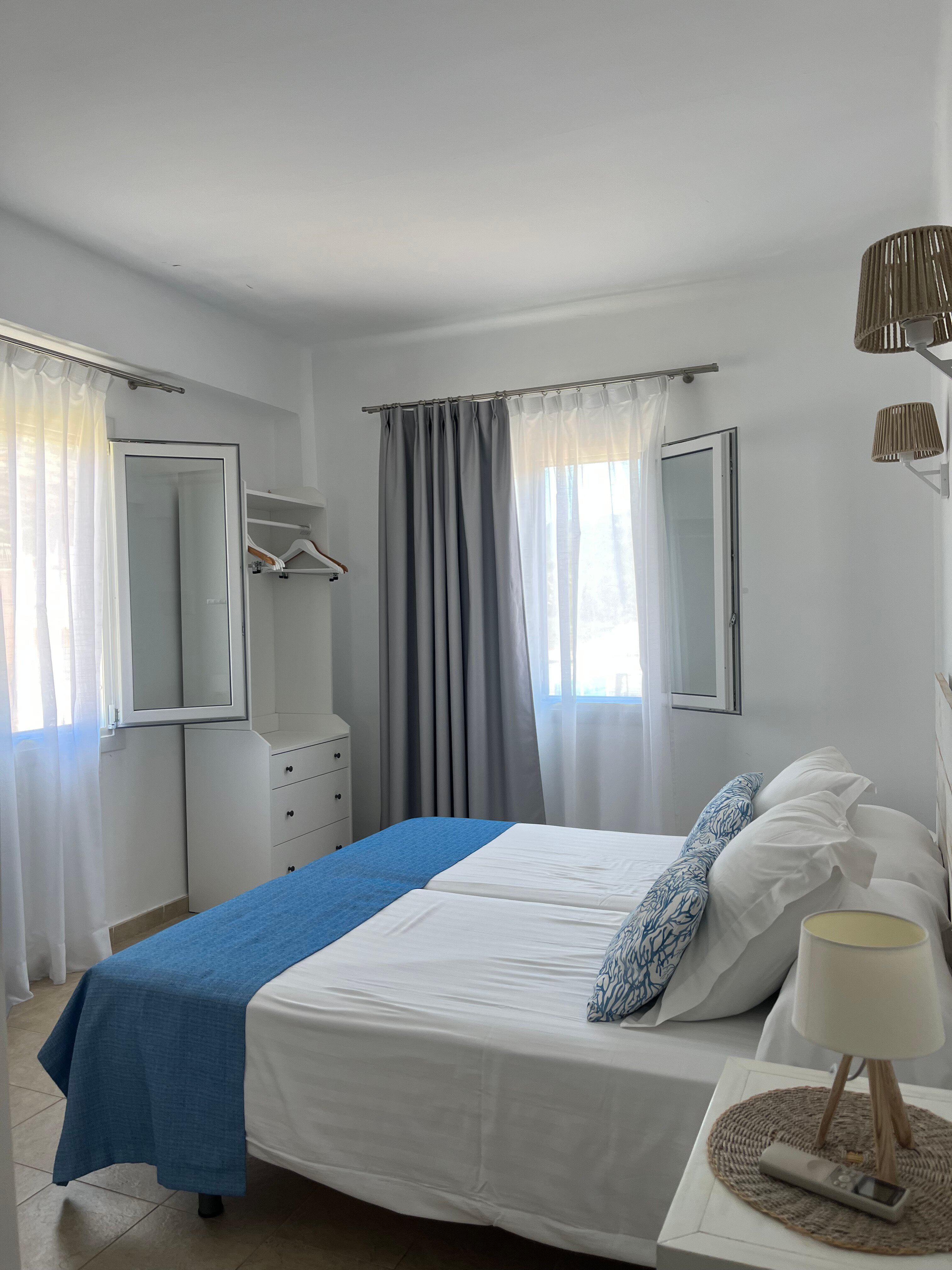 Hostal Dragonera-客卧