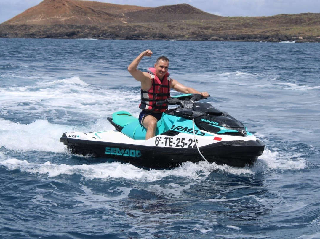 Flash Jet Ski景点图片
