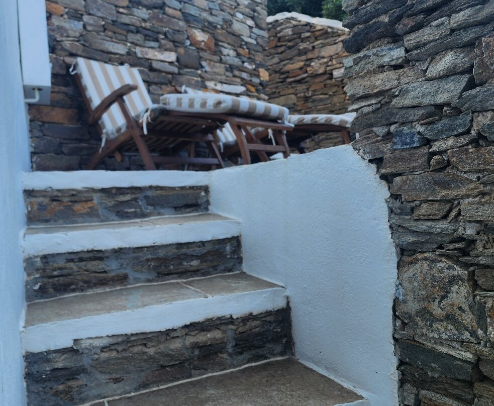 Niriedes Hotel主图