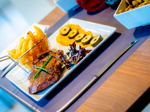 Garnerans酒店住宿-Campanile Macon Sud - Chaintre