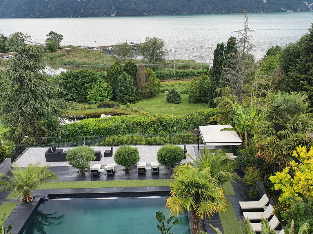 杜拉克套房酒店主图