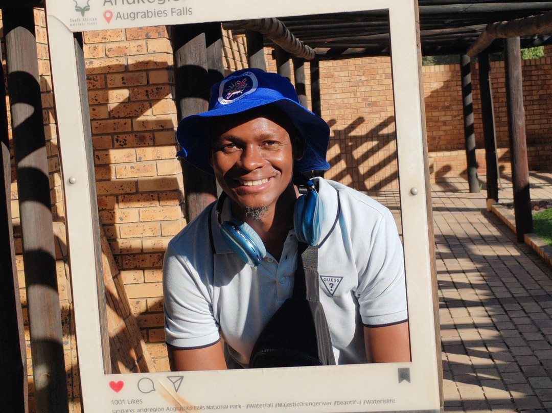 Kalahari Safaris - Desert Explorers-阿平顿必去景点