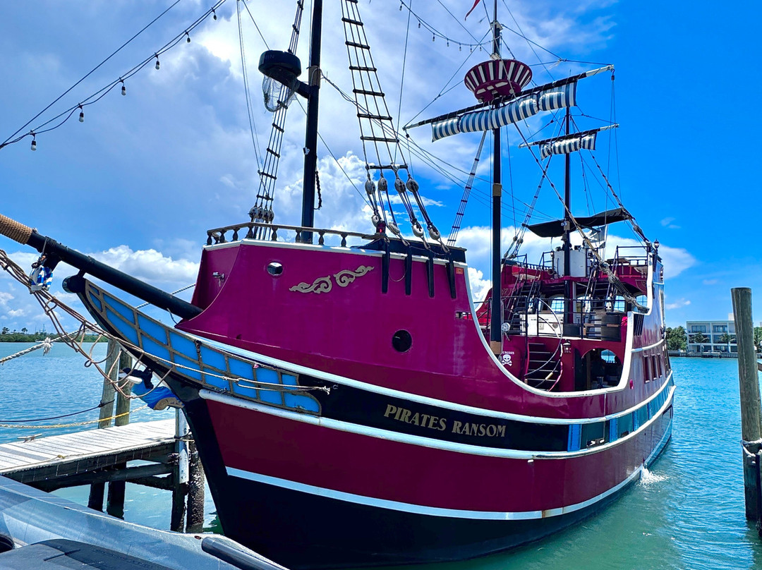 Captain Memo's Pirate Cruise-克利尔沃特必去景点