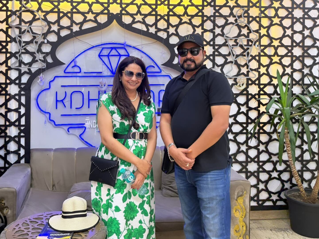 Kohinoor Restaurant And Cafe