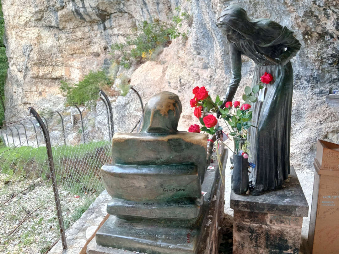 Orto Del Miracolo-Roccaporena必去景点
